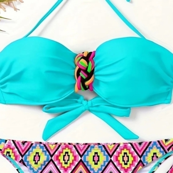 Nwot geo print bakini - Picture 3 of 4